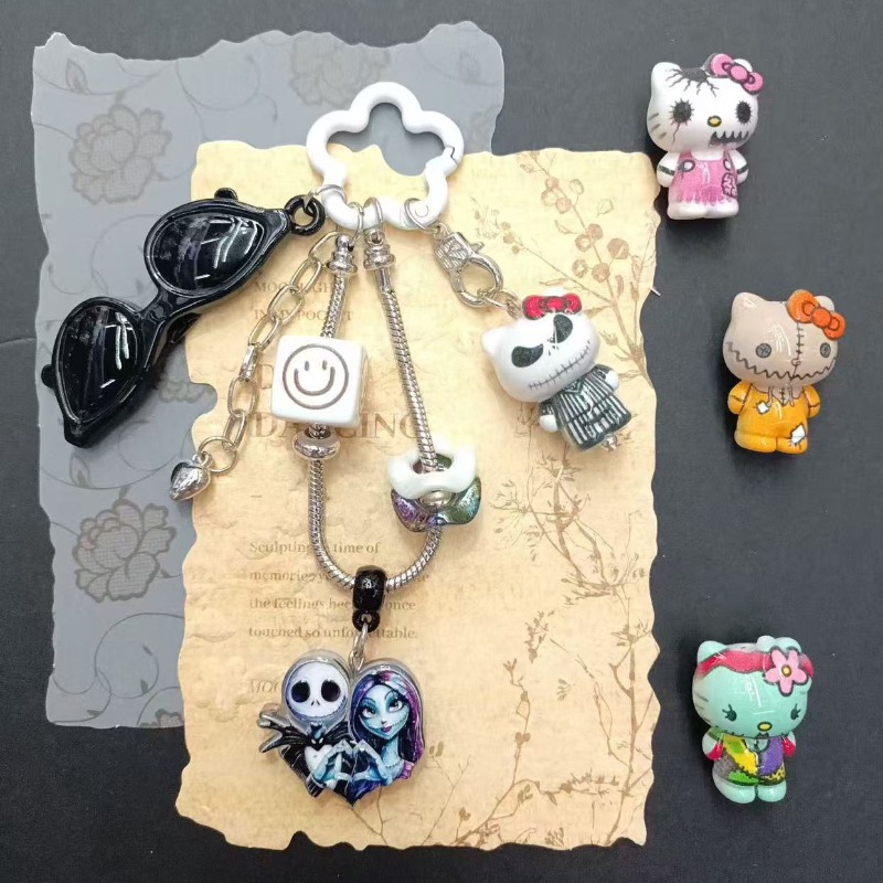 10個入り かわいい手作りビーズ、漫画の女の子モチーフ、DI - Jewelry Making Items のレビューと価格