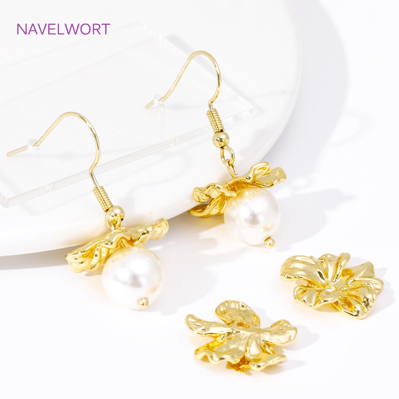 18K ゴールドメッキ大型フラワービーズキャップ、ジュエリー - Jewelry Making Items のレビューと価格