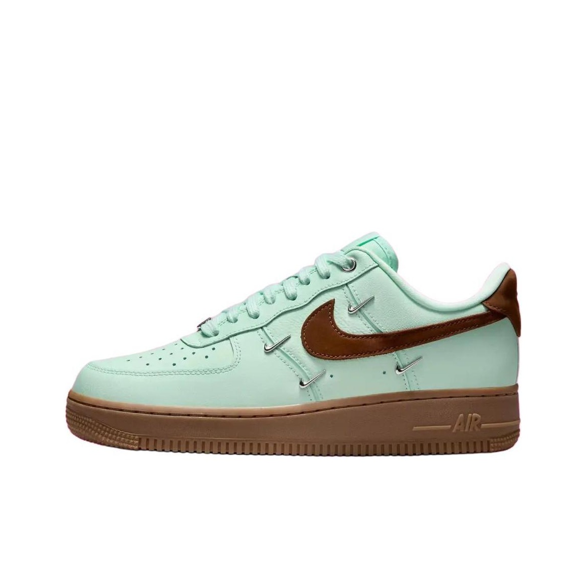 ナイキ エアフォース1 ロートップ スケートボードシューズ  - Nike Shoes Air Force 1 のレビューと価格